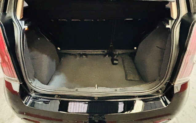 imagem-https://www.socarrao.com.br/sc-vehicle-images-prod/3758651/1789065232193-SU1HXzczMjAuanBlZw.jpeg