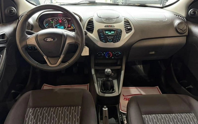 imagem-https://www.socarrao.com.br/sc-vehicle-images-prod/3758668/1789071214978-8464889_8_B_8730421e70.jpeg