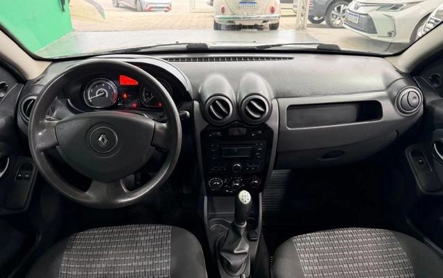 imagem-https://www.socarrao.com.br/sc-vehicle-images-prod/3758838/1789763660560-gb-583fedd.jpeg