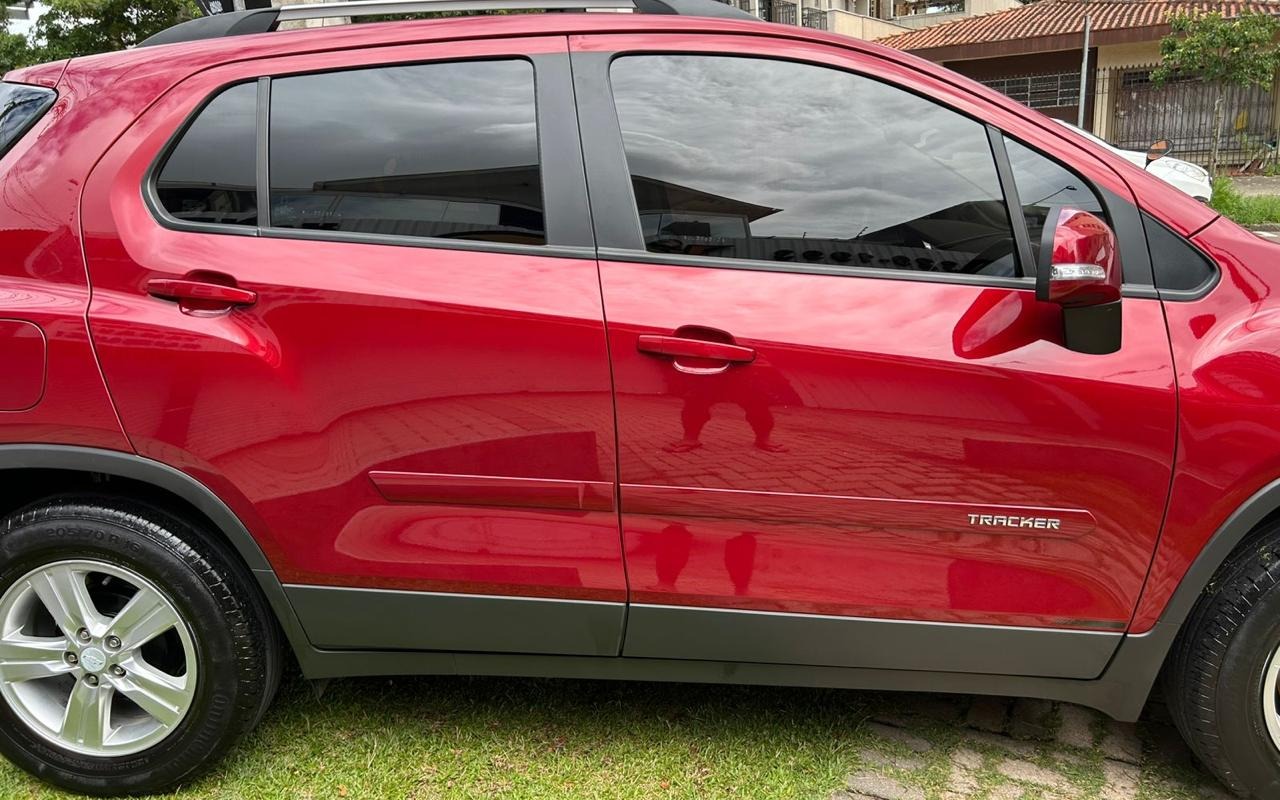 imagem-https://www.socarrao.com.br/sc-vehicle-images-prod/3758866/1789065955331-MTEuanBlZw.jpeg