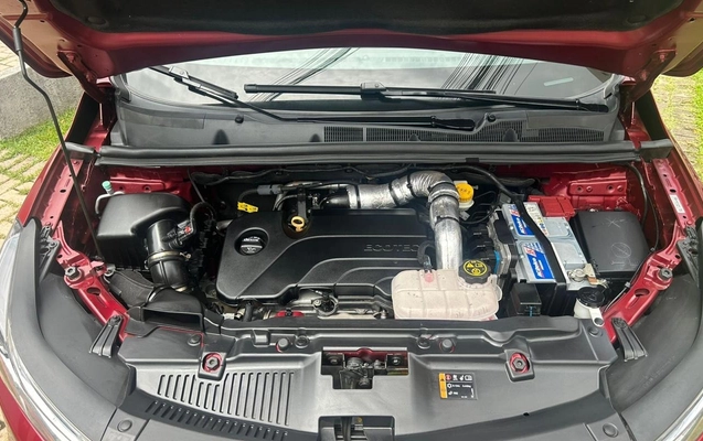 imagem-https://www.socarrao.com.br/sc-vehicle-images-prod/3758866/1789065955635-MTUuanBlZw.jpeg