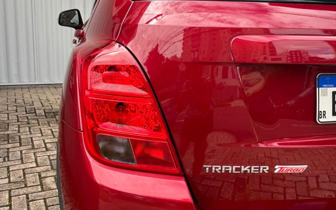 imagem-https://www.socarrao.com.br/sc-vehicle-images-prod/3758866/1789065956091-MTkuanBlZw.jpeg