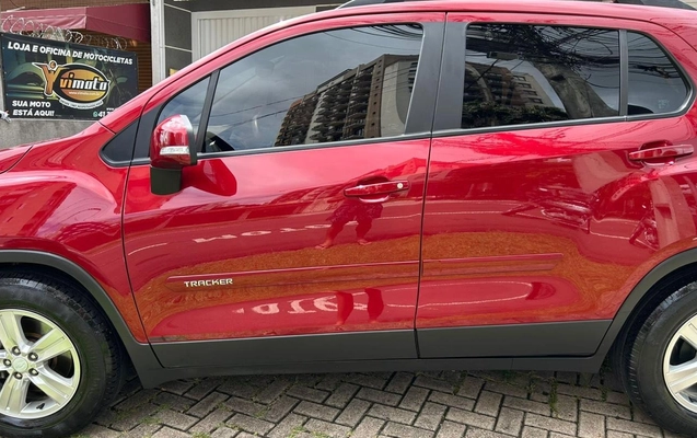 imagem-https://www.socarrao.com.br/sc-vehicle-images-prod/3758866/1789065956249-V2hhdHNBcHAgSW1hZ2UgMjAyNi0wOS0xMCBhdCAxNC40Ny4zNS5qcGVn.jpeg