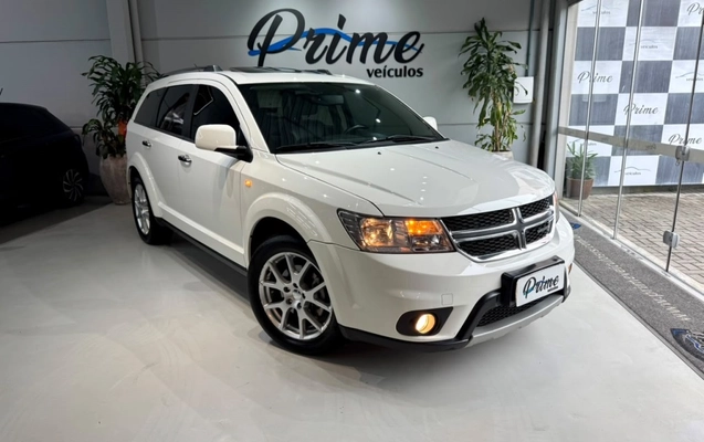 imagem-https://www.socarrao.com.br/sc-vehicle-images-prod/3758867/1789065959335-7_034510.jpg