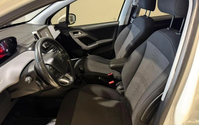 imagem-https://www.socarrao.com.br/sc-vehicle-images-prod/3759131/1789411811681-8465009_0_B_ee73aebd98.jpeg