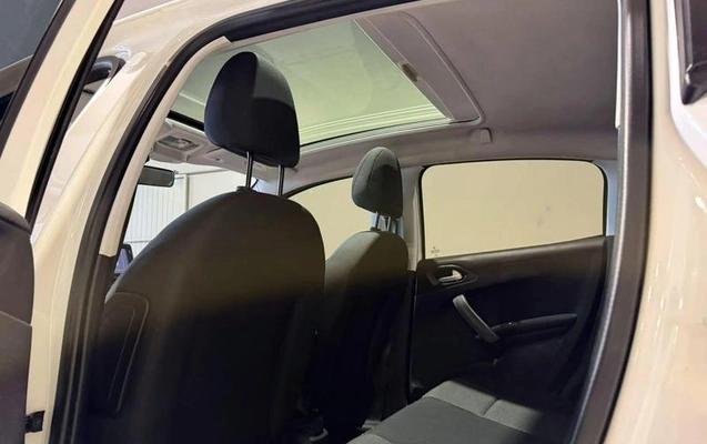 imagem-https://www.socarrao.com.br/sc-vehicle-images-prod/3759131/1789411811687-8465009_9_B_94c5579c43.jpeg