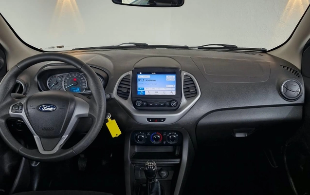 imagem-https://www.socarrao.com.br/sc-vehicle-images-prod/3759162/1789066575894-e43bb24a8f7c4cb3b626cd98ce584296_1789066335140.jpg