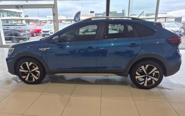 imagem-https://www.socarrao.com.br/sc-vehicle-images-prod/3759222/1789067005358-8465088_9_B_3d9609a258.jpeg