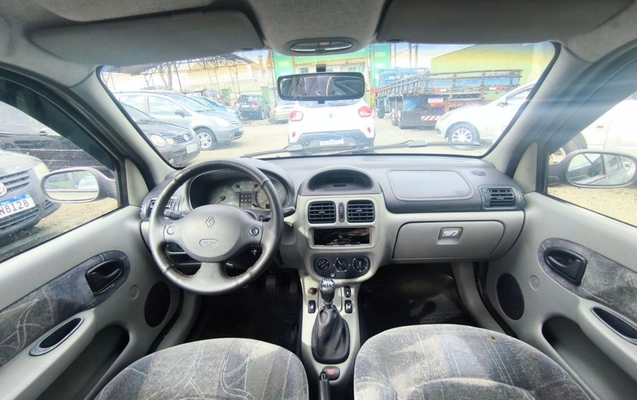 imagem-https://www.socarrao.com.br/sc-vehicle-images-prod/3759291/1789233779183-SU1HXzIwMjYwOTExXzE1MTQxOSAoQ29weSkuanBn.jpg