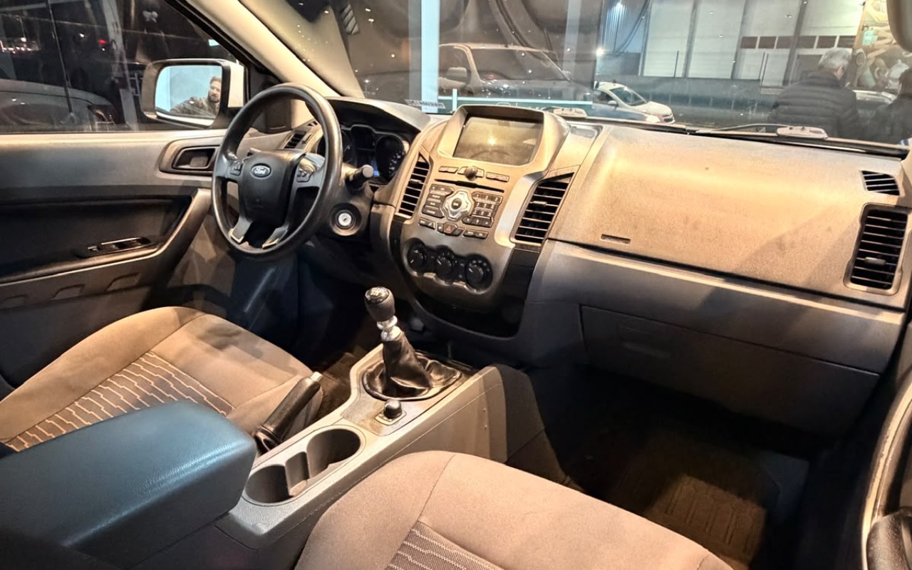 imagem-https://www.socarrao.com.br/sc-vehicle-images-prod/3759329/1789067248104-V2hhdHNBcHAgSW1hZ2UgMjAyNi0wOS0xMCBhdCAxMy40OS41OC5qcGVn.jpeg