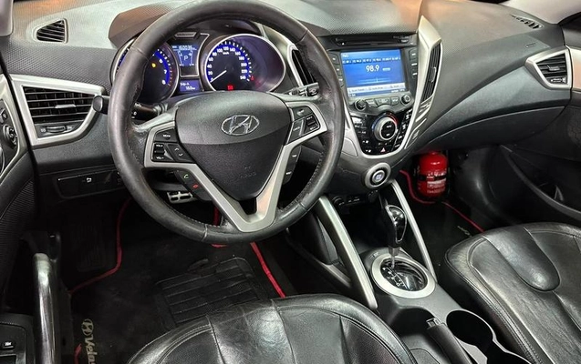 imagem-https://www.socarrao.com.br/sc-vehicle-images-prod/3759380/1789149987263-8465178_3_B_ca0ceca09d.jpeg