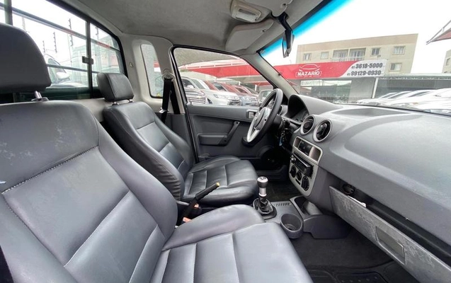 imagem-https://www.socarrao.com.br/sc-vehicle-images-prod/3759421/1789067621742-7887423_14_B_891be115fb.jpeg