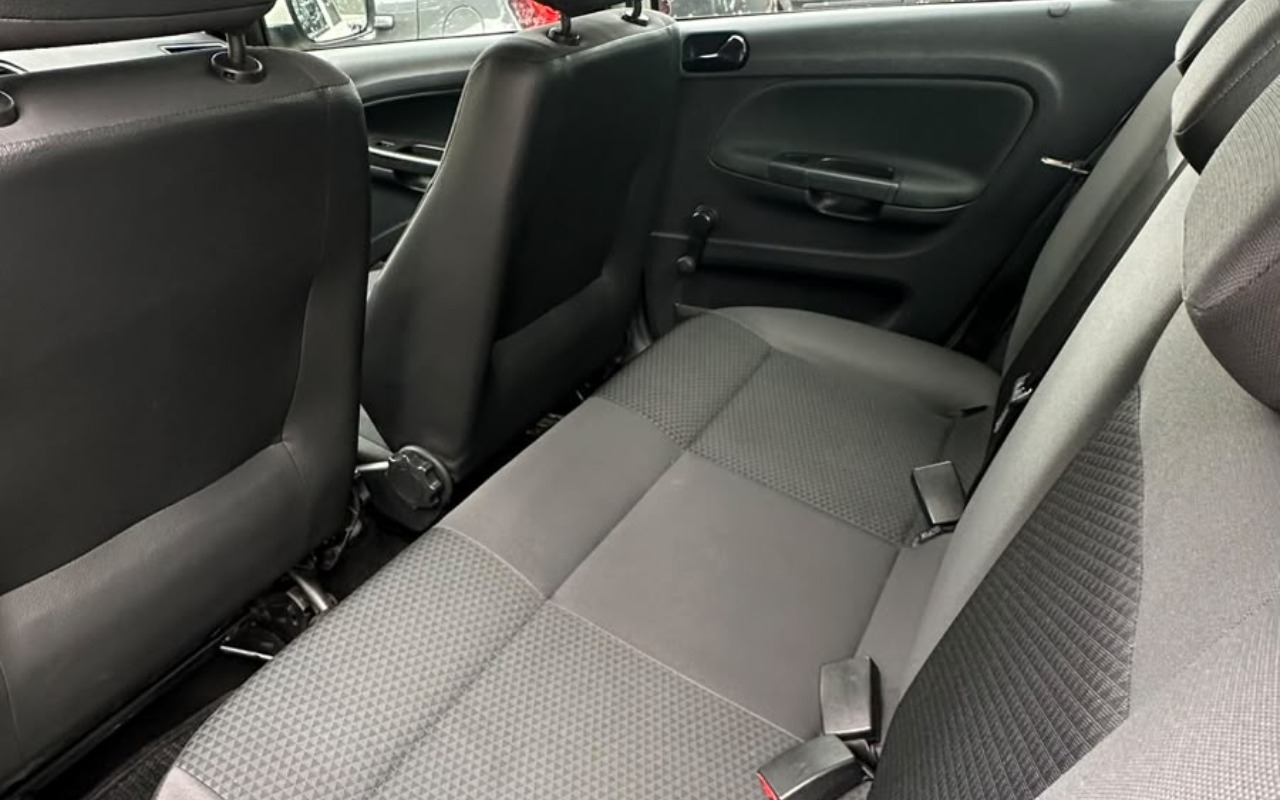 imagem-https://www.socarrao.com.br/sc-vehicle-images-prod/3759578/1789068160871-NTI4ZTM0NGUtMjg0MS00YmUzLThjMDQtNWIwZjNiYzQ3Y2U4LmpwZw.jpg