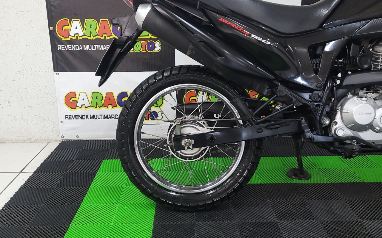 imagem-https://www.socarrao.com.br/sc-vehicle-images-prod/3759589/1789068283700-SU1HLTIwMjYwOTEwLVdBMDAyMS5qcGc.jpg