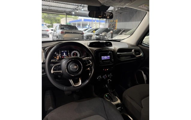 imagem-https://www.socarrao.com.br/sc-vehicle-images-prod/3759679/1789068419304-1_042647.jpg