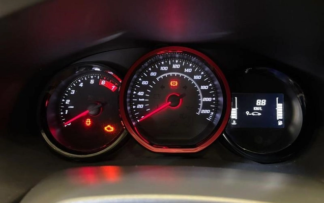 imagem-https://www.socarrao.com.br/sc-vehicle-images-prod/3759699/1790024808766-8465299_13_B_5543485f8e.jpeg
