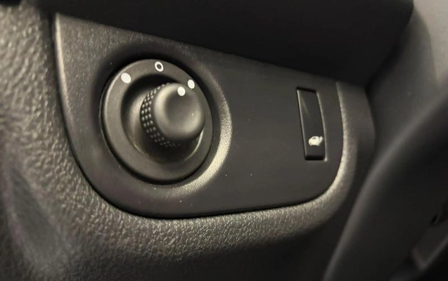 imagem-https://www.socarrao.com.br/sc-vehicle-images-prod/3759699/1790024808766-8465299_20_B_b617fb4b52.jpeg