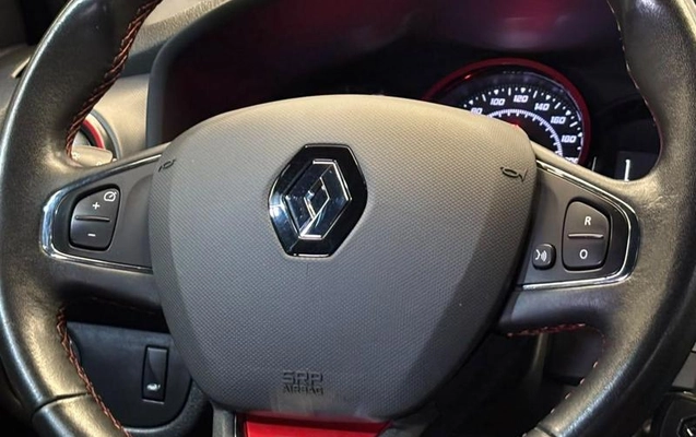 imagem-https://www.socarrao.com.br/sc-vehicle-images-prod/3759699/1790024808768-8465299_20_B_a45ae0faa7.jpeg