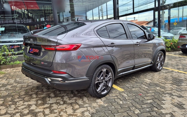 imagem-https://www.socarrao.com.br/sc-vehicle-images-prod/3759945/1789069101865-78a32685ba2b4d0aa0b82fb92f84e243_1789067138311.jpg