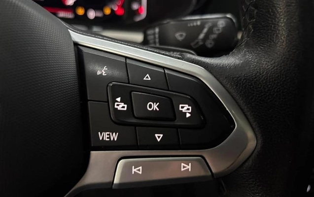 imagem-https://www.socarrao.com.br/sc-vehicle-images-prod/3760055/1789069297995-8465421_8_B_705bba8dfa.jpeg