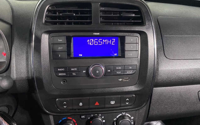 imagem-https://www.socarrao.com.br/sc-vehicle-images-prod/3760113/1789069407468-003_1b84b2cda17205bf5c5b201a808fdeba.jpg