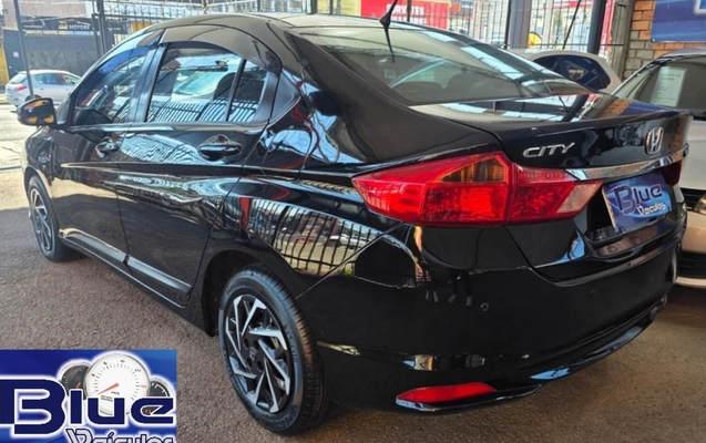 imagem-https://www.socarrao.com.br/sc-vehicle-images-prod/3760153/1789069503126-c2l0eTQuanBlZw.jpeg