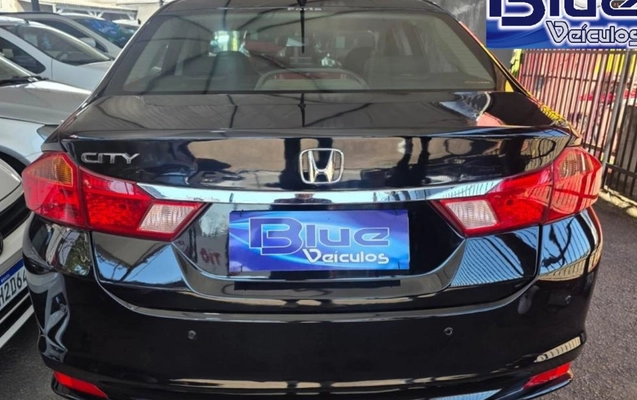 imagem-https://www.socarrao.com.br/sc-vehicle-images-prod/3760153/1789069503382-c2l0eTYuanBlZw.jpeg