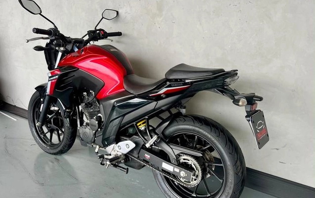 imagem-https://www.socarrao.com.br/sc-vehicle-images-prod/3760222/1789070506192-8445098_5_B_36b2d8ea41.jpeg