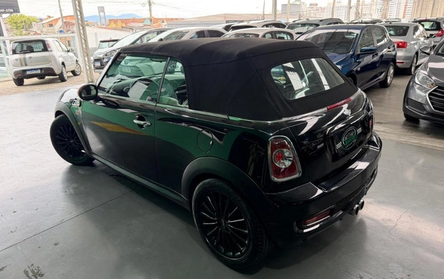 imagem-https://www.socarrao.com.br/sc-vehicle-images-prod/3760246/1789733693786-gb-34f8fdb.jpeg