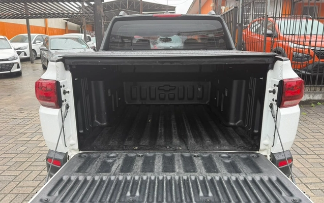 imagem-https://www.socarrao.com.br/sc-vehicle-images-prod/3760258/1789069778338-V2hhdHNBcHAgSW1hZ2UgMjAyNi0wOS0xMCBhdCAxNC41MS4xOCAoMikuanBlZw.jpeg