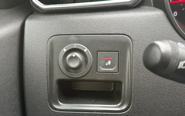imagem-https://www.socarrao.com.br/sc-vehicle-images-prod/3760329/1789069928468-cb11d0d9fc2f4d3d9c35f8098e2ea39f_1789069634379.jpg