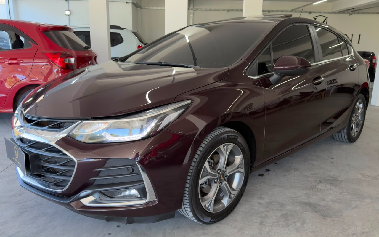 imagem-https://www.socarrao.com.br/sc-vehicle-images-prod/3760336/1789070051855-OWE4MjdiMmQtMWM5My00NThmLWFmYmItMmI4NmJiOGFlMjYzLmpwZw.jpg
