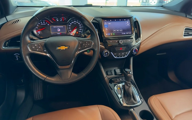 imagem-https://www.socarrao.com.br/sc-vehicle-images-prod/3760336/1789070052084-YWY0YmViNTEtNDQ4ZS00ZDEwLWJiZWYtZjdiYTg2NGQ4MjU0LmpwZw.jpg