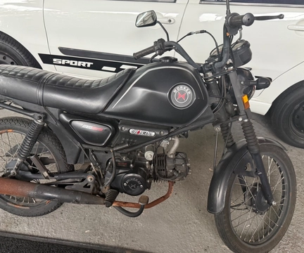 SHINERAY XY 125 JET SS 2023 Preto — foto 1 de 3