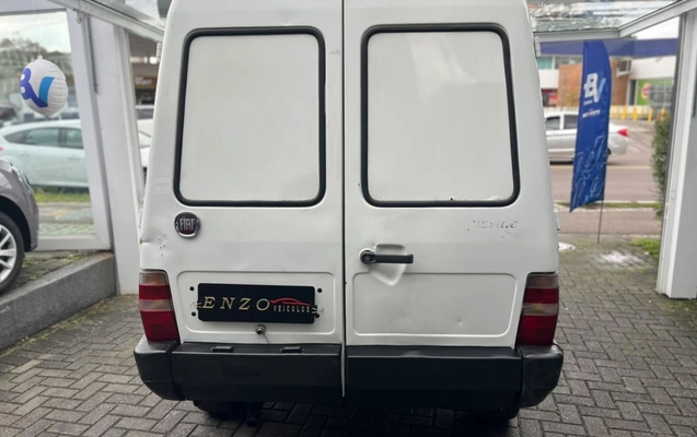 imagem-https://www.socarrao.com.br/sc-vehicle-images-prod/3760347/1789072204774-vehicle_image_1789072174_5679d7ccdb5b8e2960163f444ea72287.jpeg