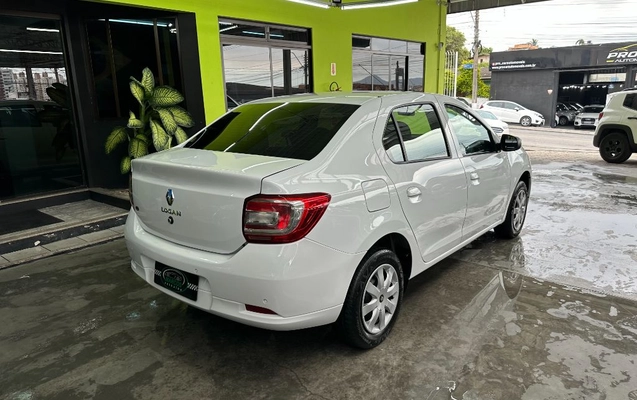 imagem-https://www.socarrao.com.br/sc-vehicle-images-prod/3760348/1789559875607-gb-aae5450.jpg