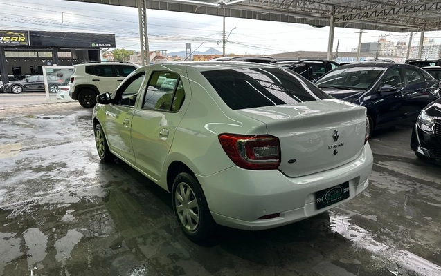 imagem-https://www.socarrao.com.br/sc-vehicle-images-prod/3760348/1789559875609-gb-22a23cd.jpg
