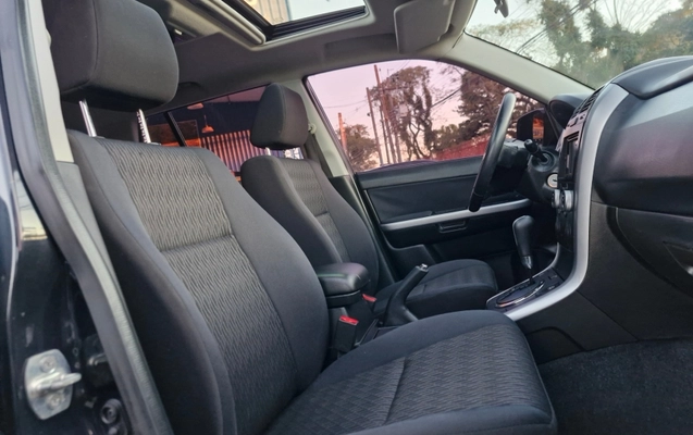 imagem-https://www.socarrao.com.br/sc-vehicle-images-prod/3760360/1789480415381-dReGayGoNlaCmT1EW1WYsMfUBi7IFPKCnsvi.jpg