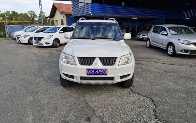 imagem-https://www.socarrao.com.br/sc-vehicle-images-prod/3760458/1792528126981-4iJRcc8Mka2RL8krWXTKtRKHD7VU5bbO.jpg