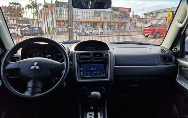 imagem-https://www.socarrao.com.br/sc-vehicle-images-prod/3760458/1792528126993-Fov4RWPUVQNA6Xc91ud5JuSGQNxlC5p6.jpg