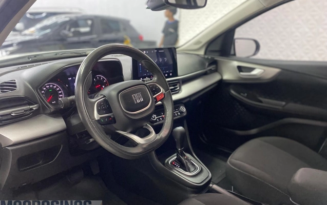 imagem-https://www.socarrao.com.br/sc-vehicle-images-prod/3760478/1789070417039-0393c1167c374b9f8e4c182e27b6bbd1_1789062268818.jpg