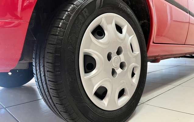 imagem-https://www.socarrao.com.br/sc-vehicle-images-prod/3760521/1789070481874-Kv5lYIAHO4ZPkZRwjhIlDa2Vx4CAfkel.jpg