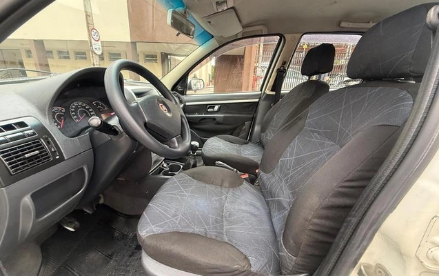 imagem-https://www.socarrao.com.br/sc-vehicle-images-prod/3760553/1789070522847-716336321