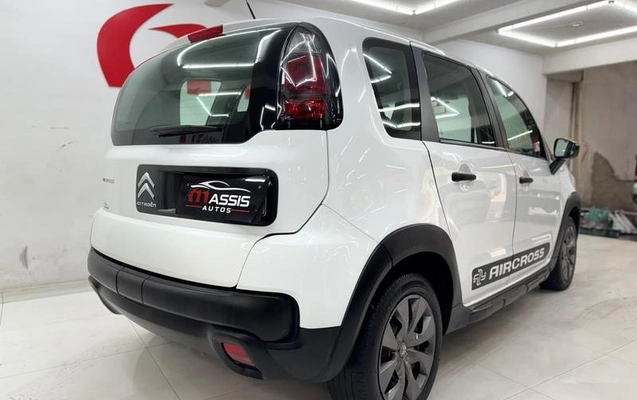 imagem-https://www.socarrao.com.br/sc-vehicle-images-prod/3760555/1789492921804-8462997_0_B_d8dfd5ee51.jpeg