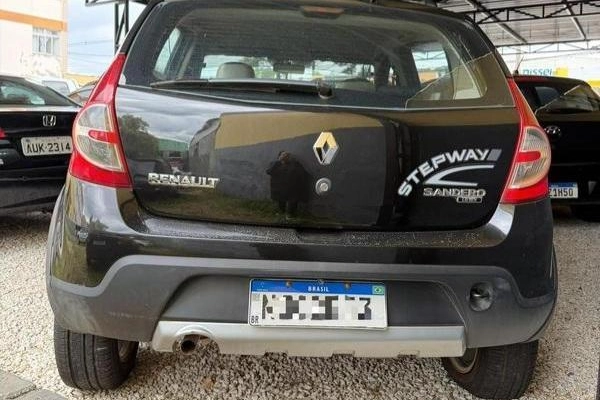 imagem-https://www.socarrao.com.br/sc-vehicle-images-prod/3760580/1789070566206-715714856
