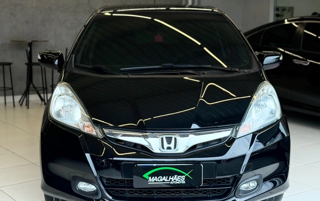 imagem-https://www.socarrao.com.br/sc-vehicle-images-prod/3760586/1789414026479-1e85fc509a0e4cc08dbb42867f146b73_1789068954280.jpg