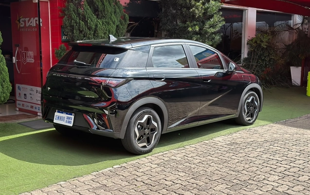 imagem-https://www.socarrao.com.br/sc-vehicle-images-prod/3760626/1789396287070-00a6641d-16c0-4b58-b44d-939029cf77f9.jpg