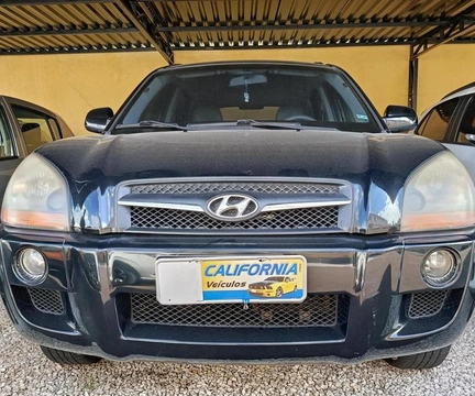 Hyundai Tucson 2.0 16V Aut. 2015 Preto — foto 1 de 3