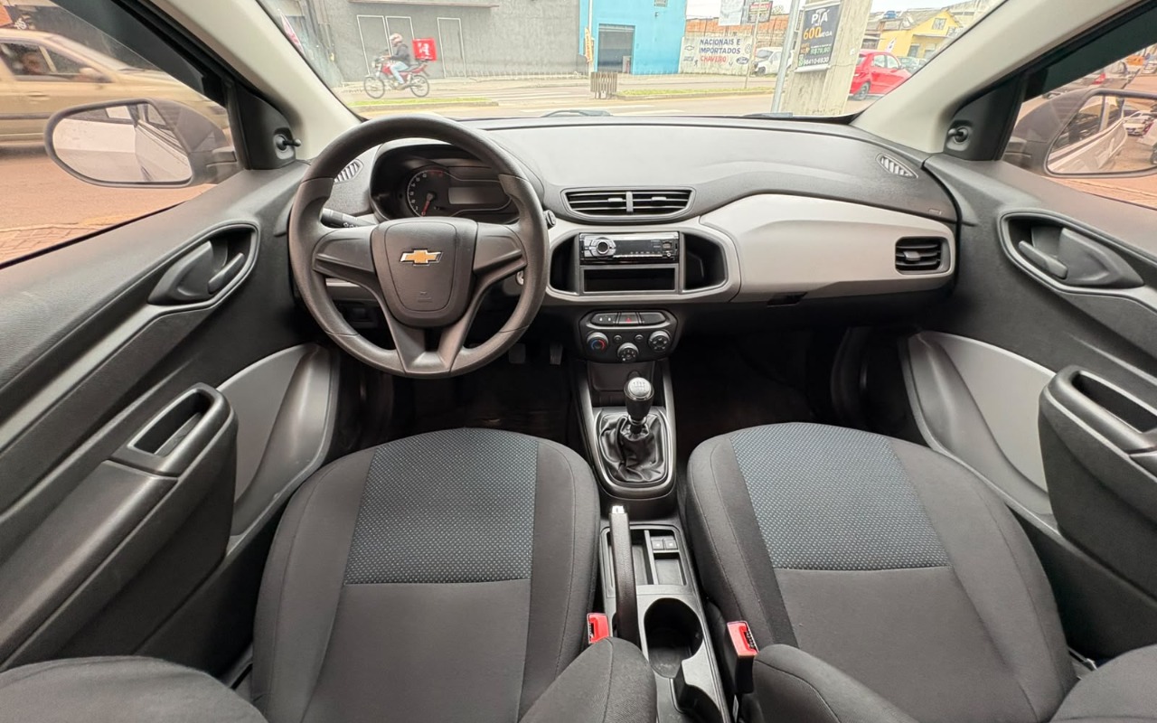 imagem-https://www.socarrao.com.br/sc-vehicle-images-prod/3760679/1789070826763-V2hhdHNBcHAgSW1hZ2UgMjAyNi0wOS0wOCBhdCAxMS4yMC40MyAoMikuanBlZw.jpeg