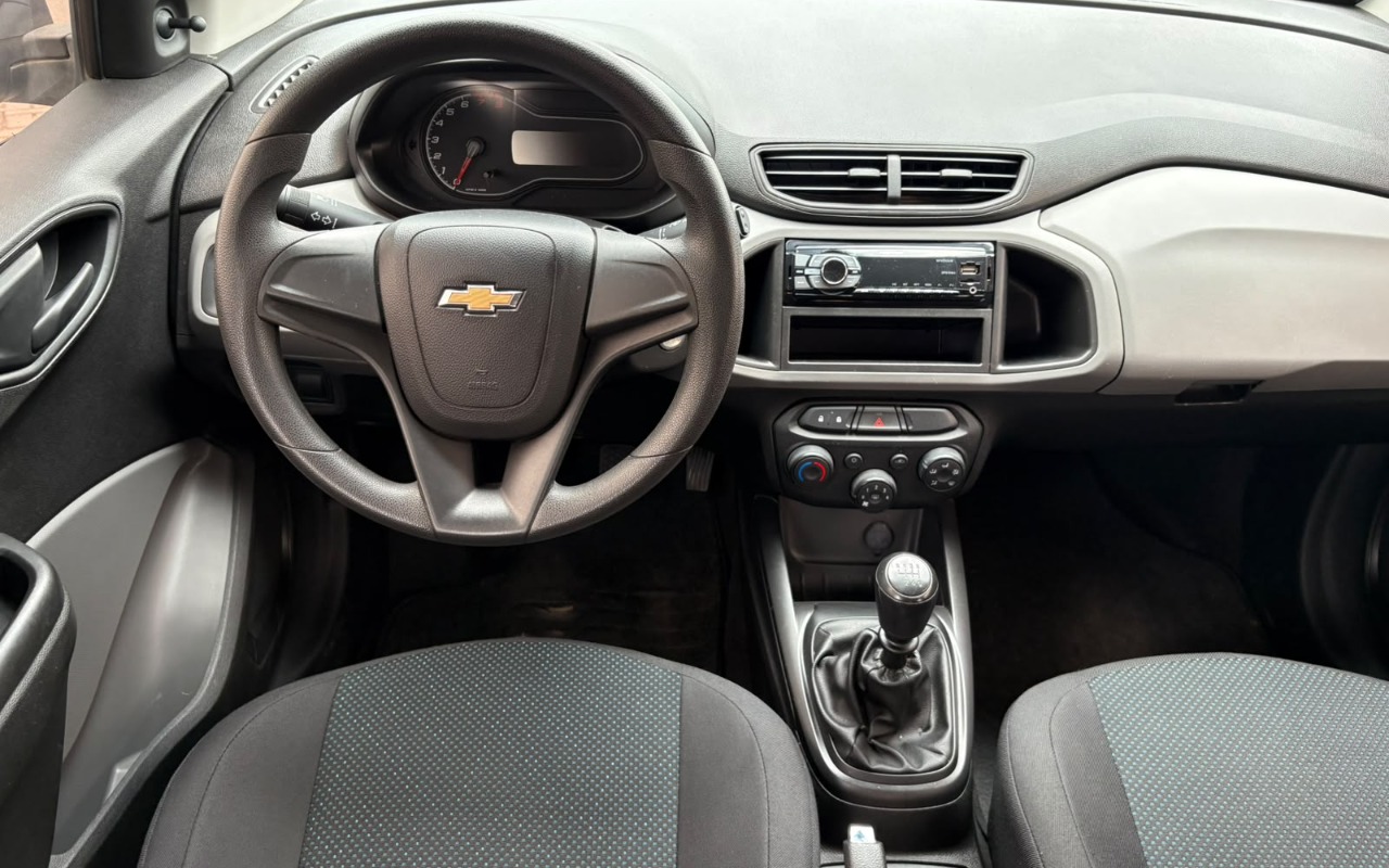 imagem-https://www.socarrao.com.br/sc-vehicle-images-prod/3760679/1789070827020-V2hhdHNBcHAgSW1hZ2UgMjAyNi0wOS0wOCBhdCAxMS4yMC40NC5qcGVn.jpeg